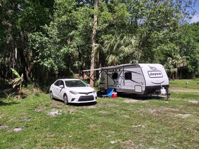 RV Sites For Rent Between Ocala and Gainesville At Citra Royal Palm RV Park
